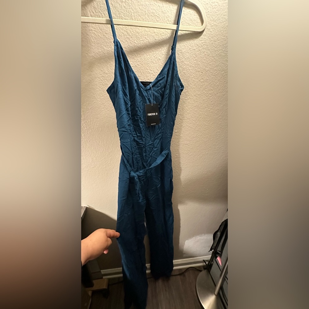 Forever21 Jumpsuit /long/SP Teal size small NWT